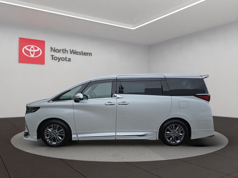 2025 Toyota Alphard 2.5L Hybrid 2WD People Mover image 5