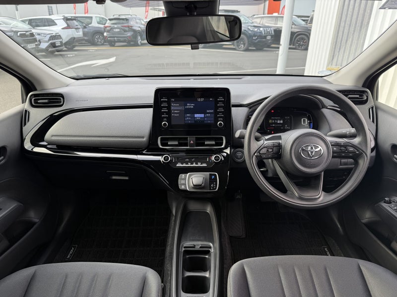 2025 Toyota Aqua 1.5 Hybrid X 5 Dr Hatch CVT 2WD image 4