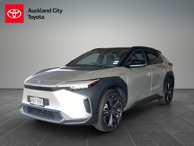 2025 Toyota bZ4X Motion 71Kwh/Ev/4Wd image 3