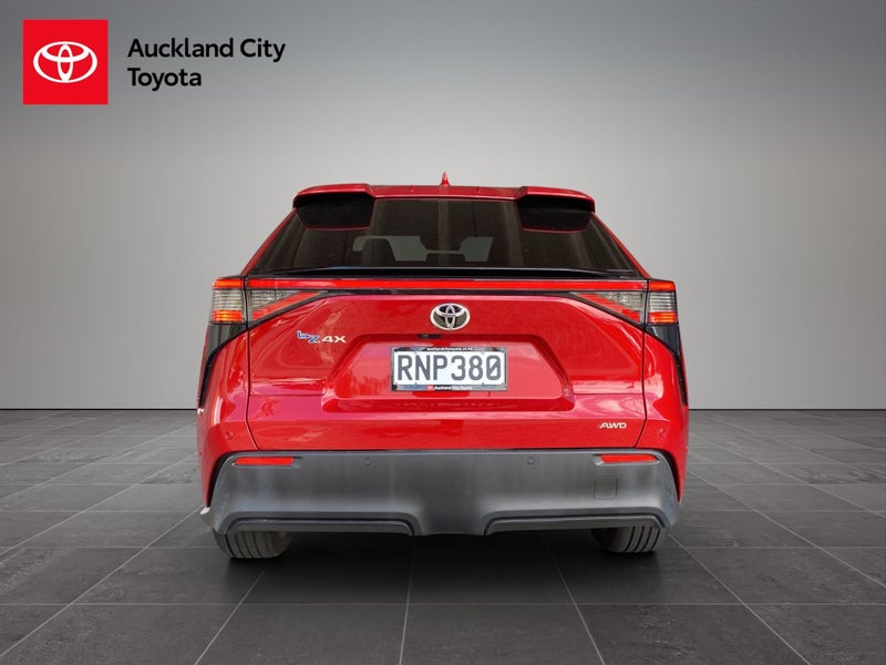 2025 Toyota bZ4X Motion 71Kwh/Ev/4Wd image 5