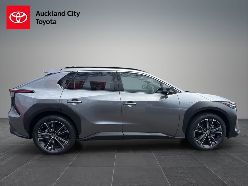 2025 Toyota bZ4X Motion 71Kwh/Ev/4Wd image 3