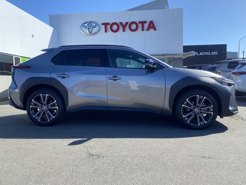 2025 Toyota bZ4X Motion All-Electric AWD image 2
