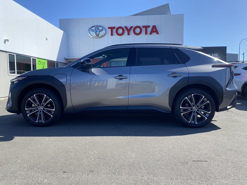 2025 Toyota bZ4X Motion All-Electric AWD image 5