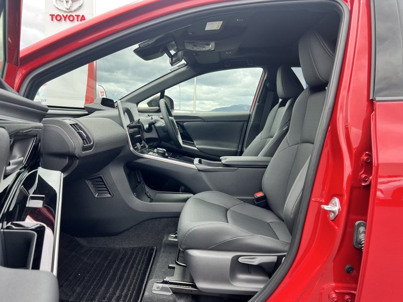2025 Toyota bZ4X Motion BEV AWD image 5