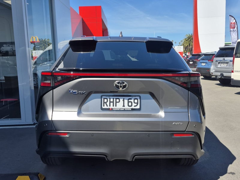 2025 Toyota bZ4X Motion BEV AWD 71KWH image 4
