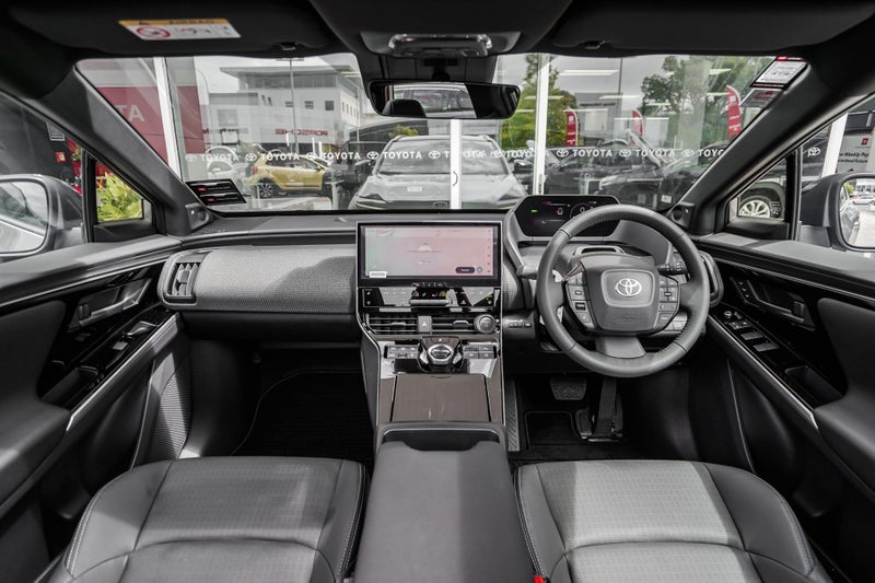 2025 Toyota bZ4X Motion BEV AWD SUV/5D/5S image 2