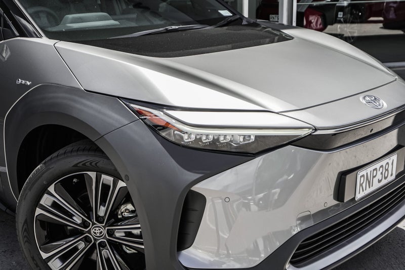 2025 Toyota bZ4X Motion BEV AWD SUV/5D/5S image 5