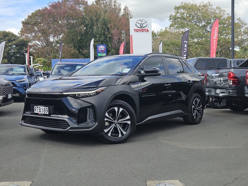 2025 Toyota bZ4X Pure BEV image 2