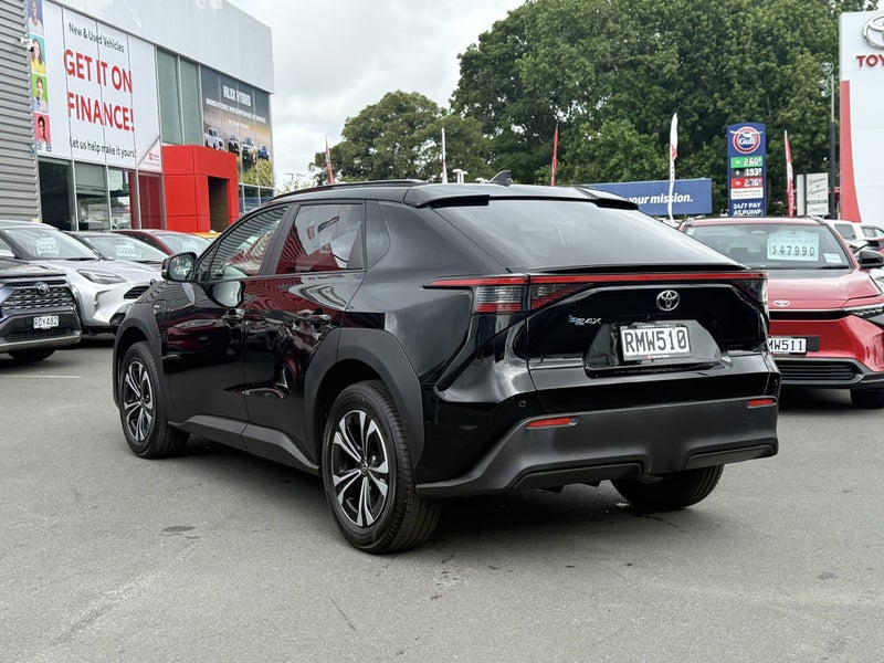 2025 Toyota bZ4X Pure BEV image 3