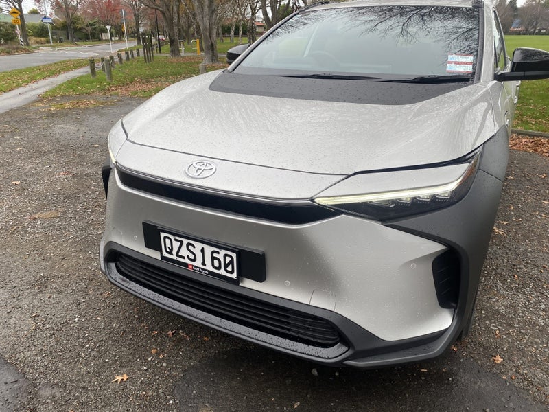 2025 Toyota bZ4X Pure EV 71KW image 3