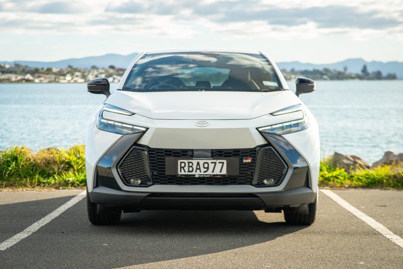 2025 Toyota C-HR GR Sport image 2