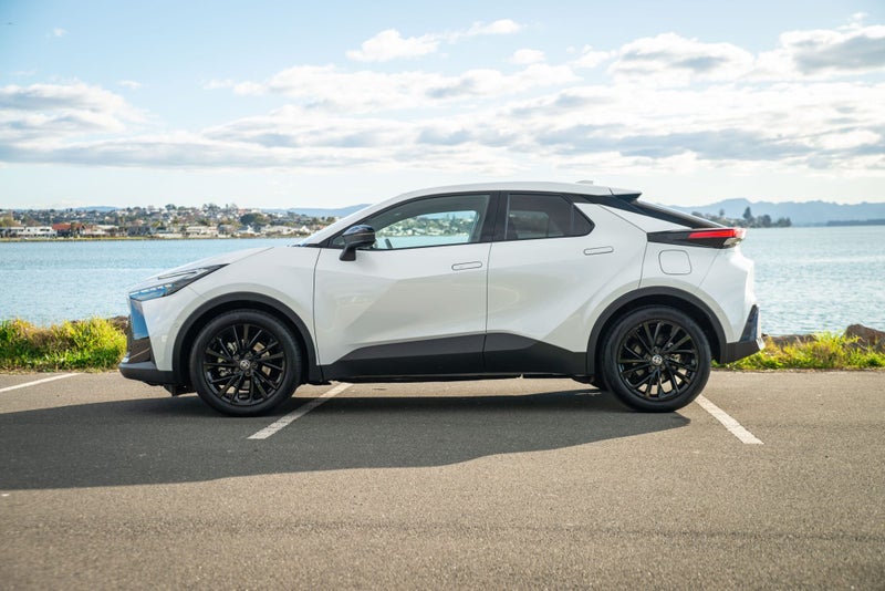 2025 Toyota C-HR GR Sport image 5