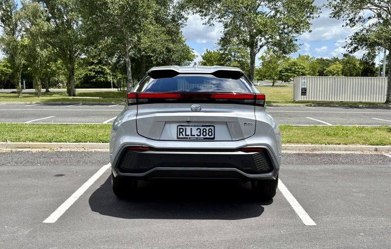 2025 Toyota C-HR GX 1.8P HEV CVT FWD SUV/5D/5S image 4