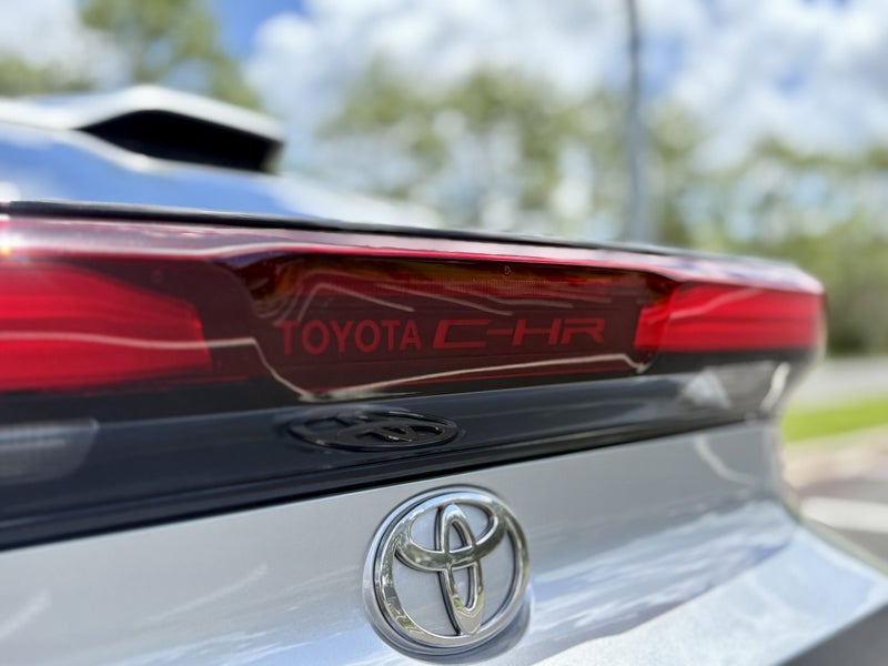 2025 Toyota C-HR GX 1.8P HEV CVT FWD SUV/5D/5S image 5