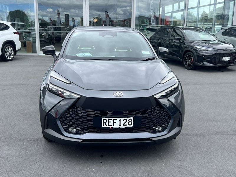 2025 Toyota C-HR GXL 1.8 Hybrid SUV image 3