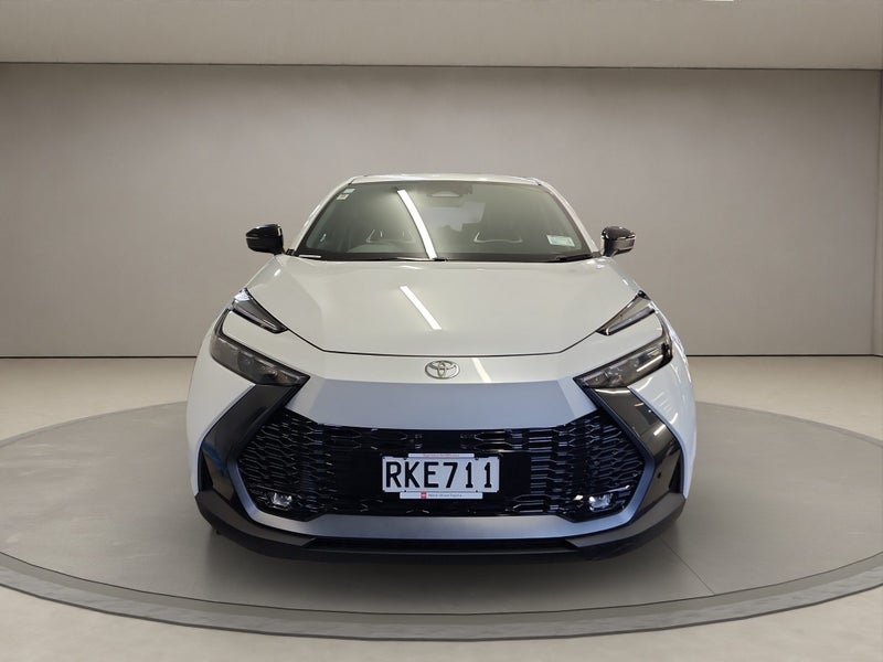 2025 Toyota C-HR GXL 1.8L Hybrid 2WD SUV image 3