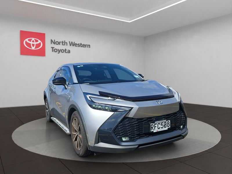 2025 Toyota C-HR GXL 1.8L Hybrid 2WD SUV image 1