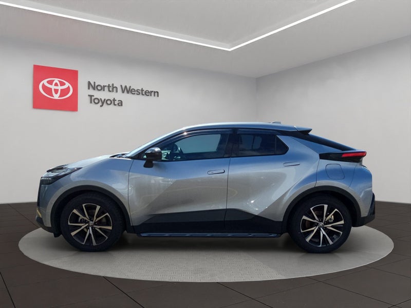 2025 Toyota C-HR GXL 1.8L Hybrid 2WD SUV image 4