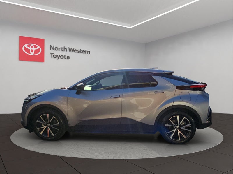 2025 Toyota C-HR GXL 1.8L Hybrid FWD Hatchback image 4