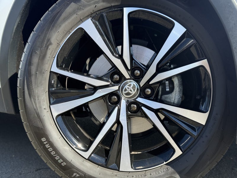 2025 Toyota C-HR GXL 1.8P FWD HYBRID CERTIFIED image 3