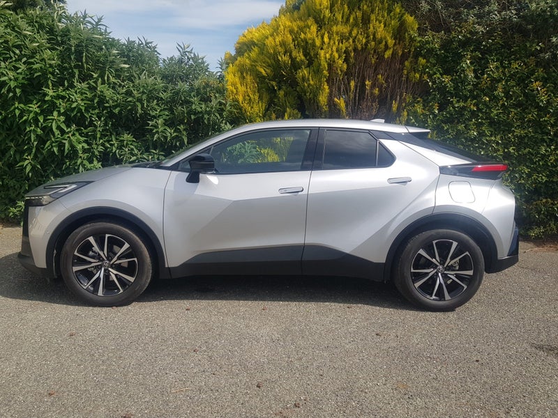 2025 Toyota C-HR GXL 1.8P HEV CVT FWD image 4