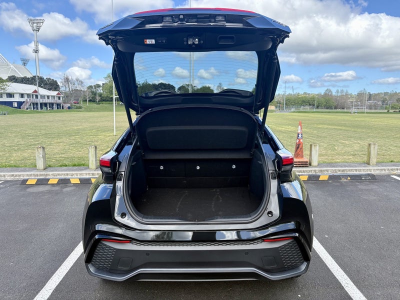 2025 Toyota C-HR GXL 1.8P HEV CVT FWD SUV/5D/5S image 5