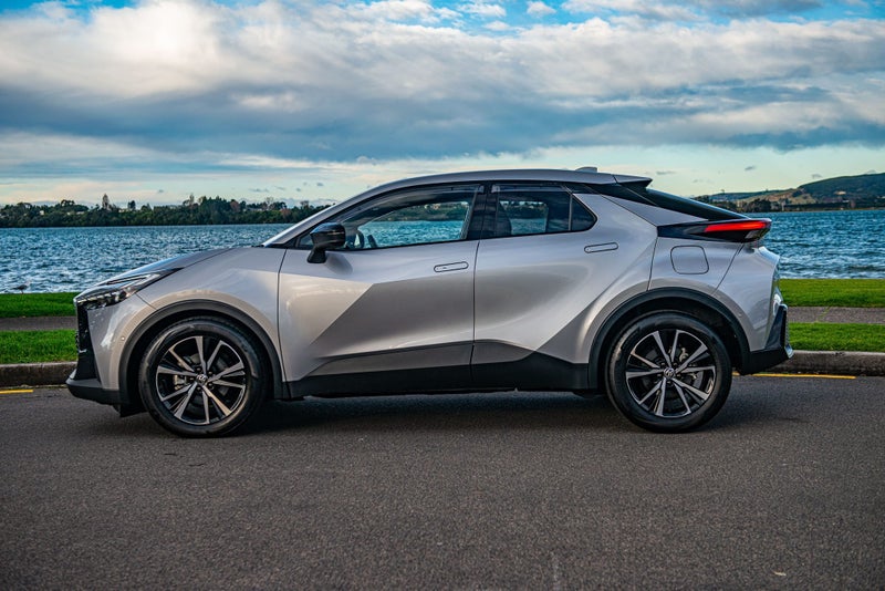 2025 Toyota C-HR GXL HEV image 4