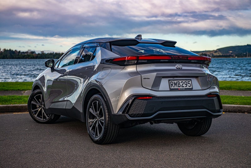 2025 Toyota C-HR GXL HEV image 5