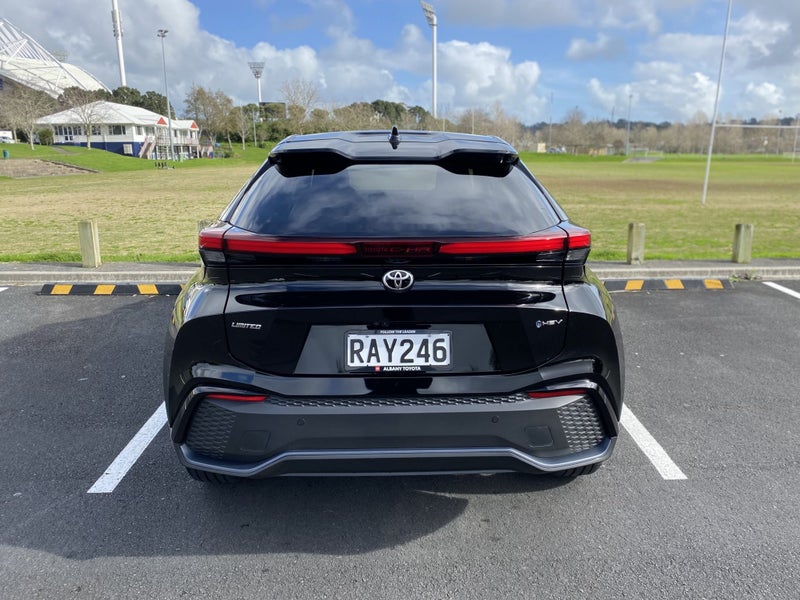 2025 Toyota C-HR Limited 1.8L Petrol HYBRID SUV... image 5