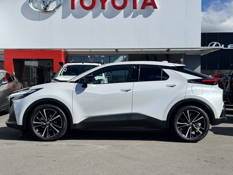 2025 Toyota C-HR Limited 1.8P HEV CVT FWD image 4