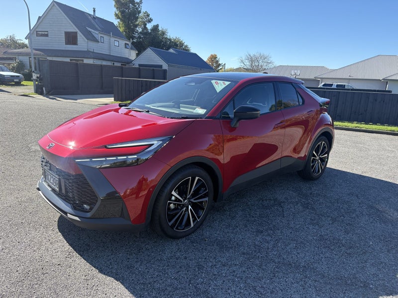 2025 Toyota C-HR Limited 1.8P HEV CVT FWD SUV/5... image 4