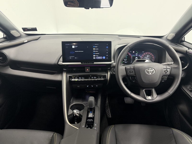 2025 Toyota C-HR LIMITED image 3