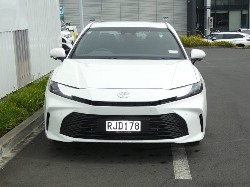 2025 Toyota Camry GX 2.5P HEV ECVT FWD SD/4D/5S image 5