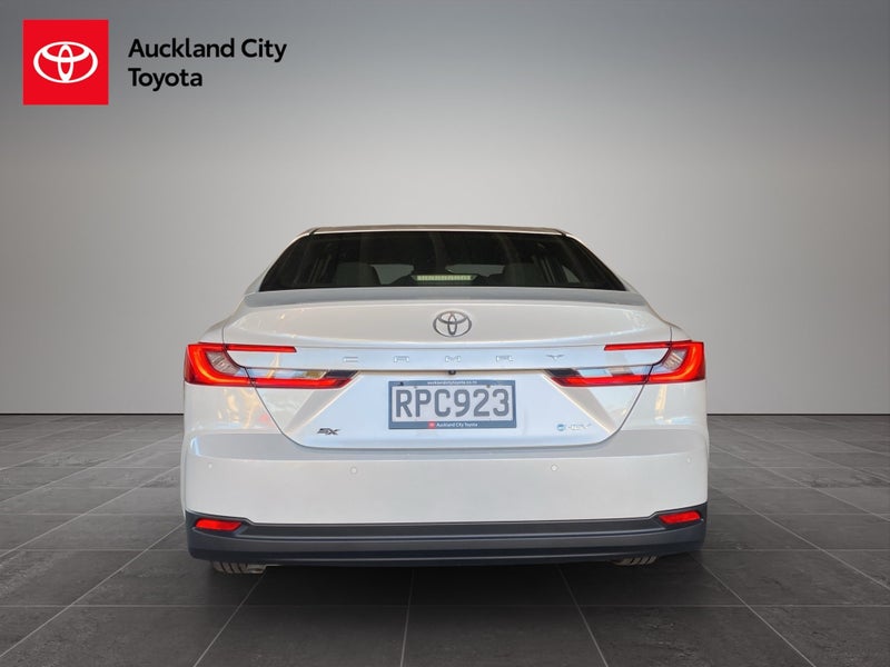 2025 Toyota Camry SX 2.5P HEV ECVT FWD SD/4D/5S image 4