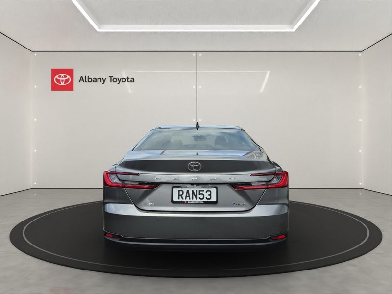 2025 Toyota Camry ZR 2.5P HEV ECVT FWD SD/4D/5S... image 4