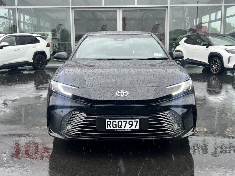 2025 Toyota Camry ZR 2.5P HEV Top Spec image 4