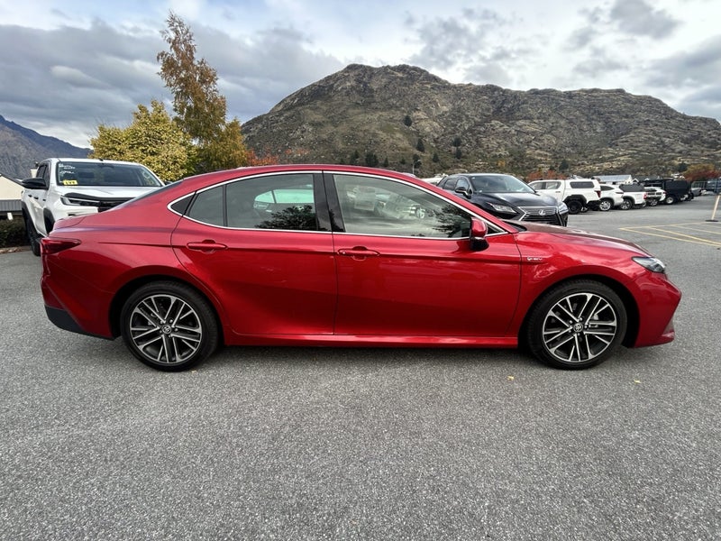 2025 Toyota Camry ZR Hybrid image 2