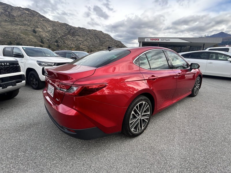 2025 Toyota Camry ZR Hybrid image 3