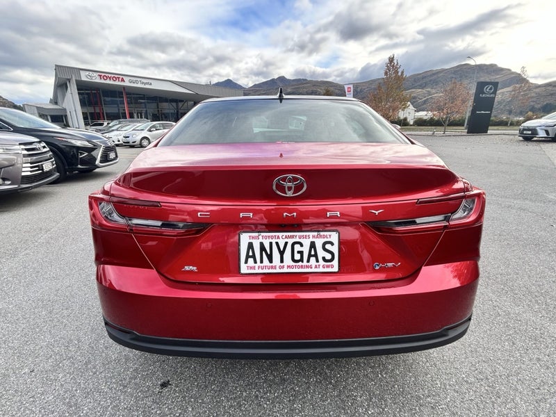 2025 Toyota Camry ZR Hybrid image 4