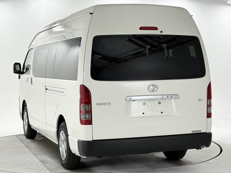 2025 Toyota Commuter Hiace 2.7 Petrol DX 12 Sea... image 4