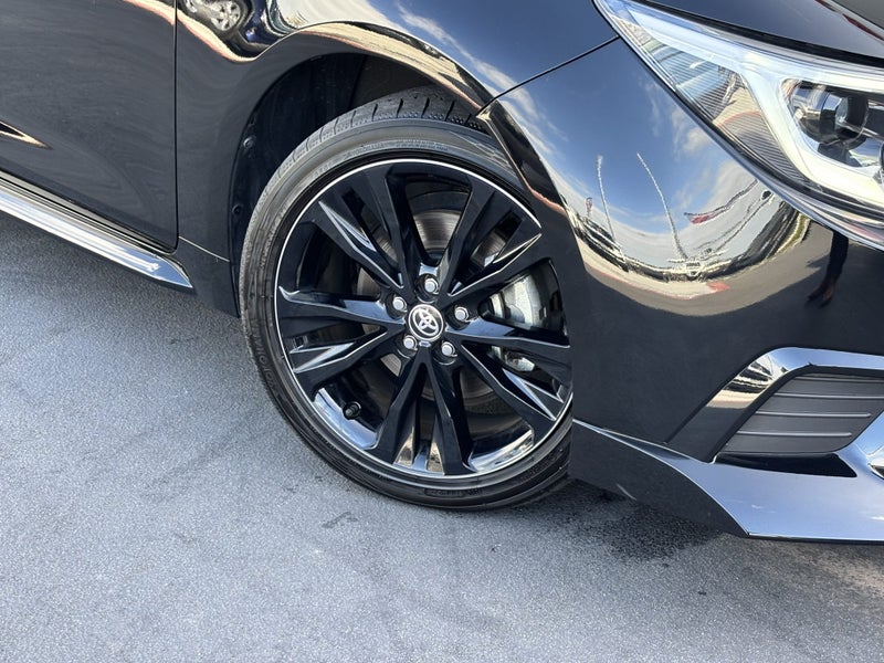 2025 Toyota Corolla Active Sport 1.8 Hybrid 4 D... image 5