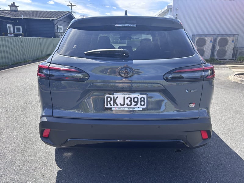 2025 Toyota Corolla Cross Cross GR Sport 2.0P H... image 4