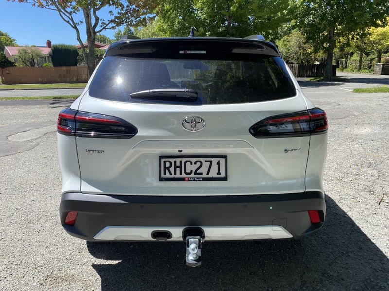 2025 Toyota Corolla Cross Cross Limited 2.0P HE... image 4