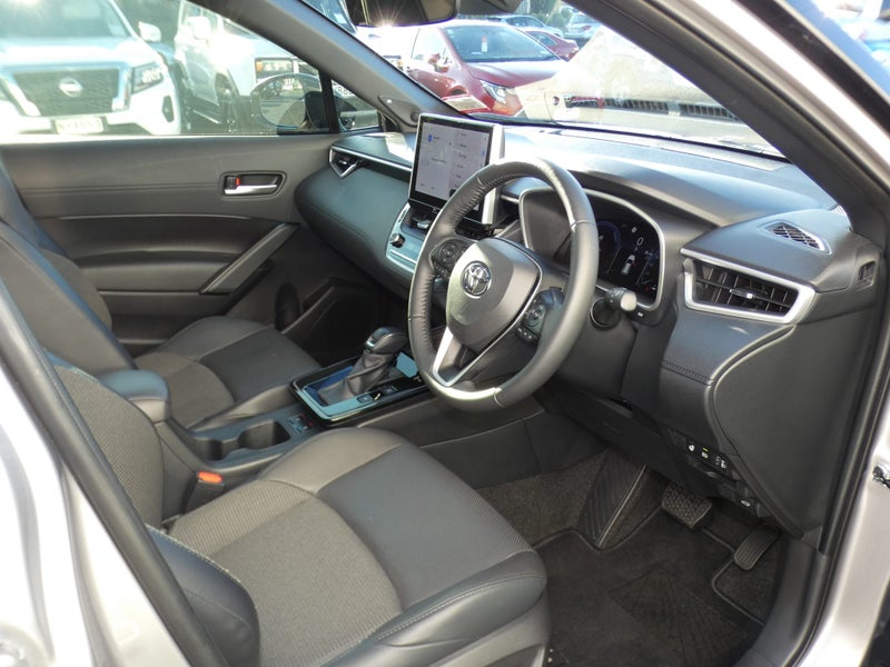 2025 Toyota Corolla Cross Cross Limited 2.0P HE... image 2