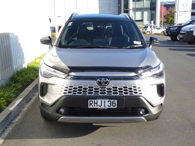 2025 Toyota Corolla Cross Cross Limited 2.0P HE... image 3