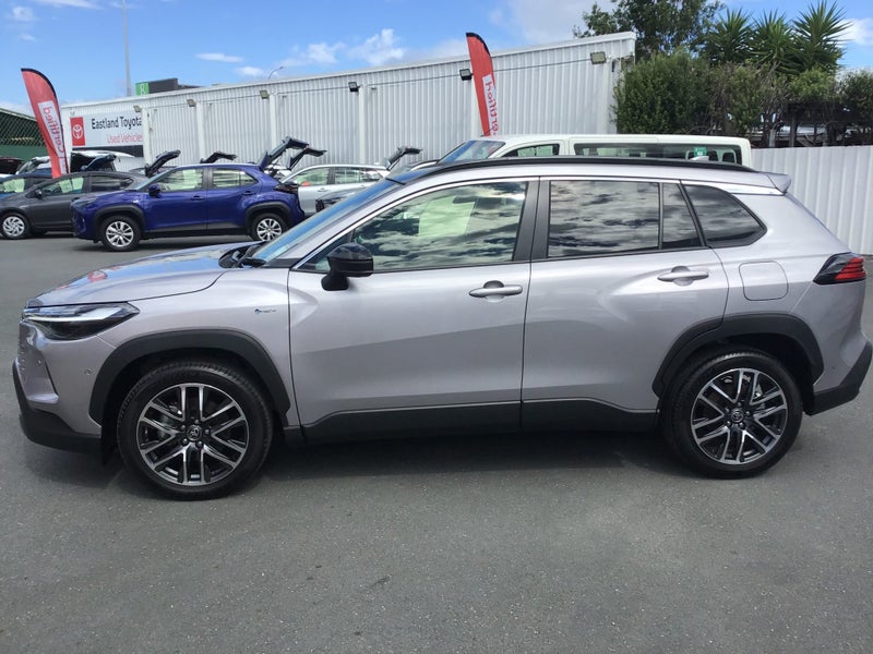 2025 Toyota Corolla Cross Cross Limited 2.0P HE... image 4