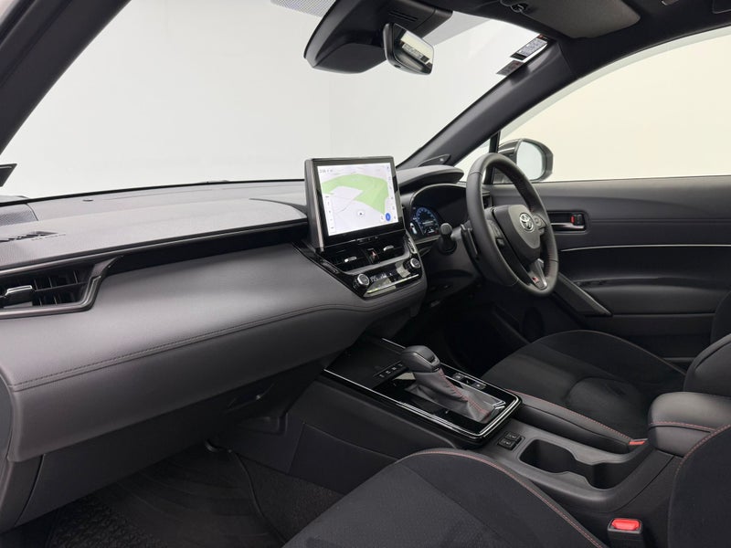 2025 Toyota Corolla Cross GR Sport 2.0L Hybrid AWD image 5