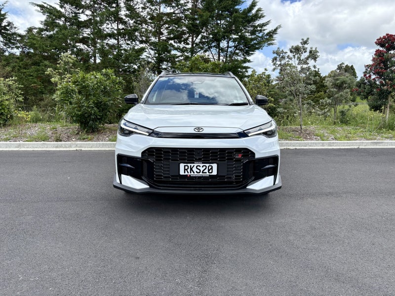 2025 Toyota Corolla Cross GR Sport 2.0P HEV ECV... image 2