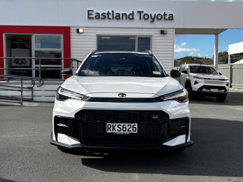 2025 Toyota Corolla Cross GR Sport 2.0P HEV ECV... image 2