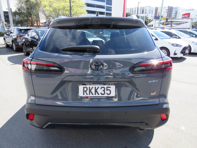 2025 Toyota Corolla Cross GR Sport 2.0P HEV ECV... image 4